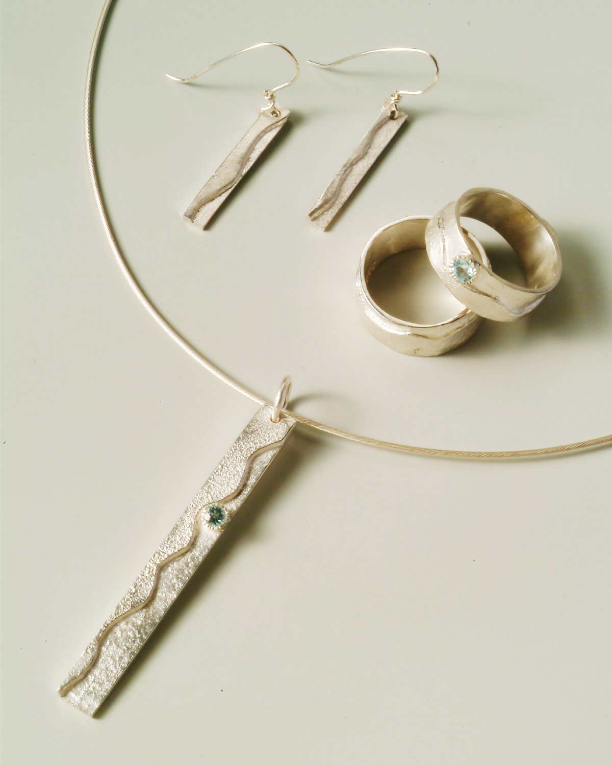 Photo of Waves  (Necklace, Ring, Earrings)